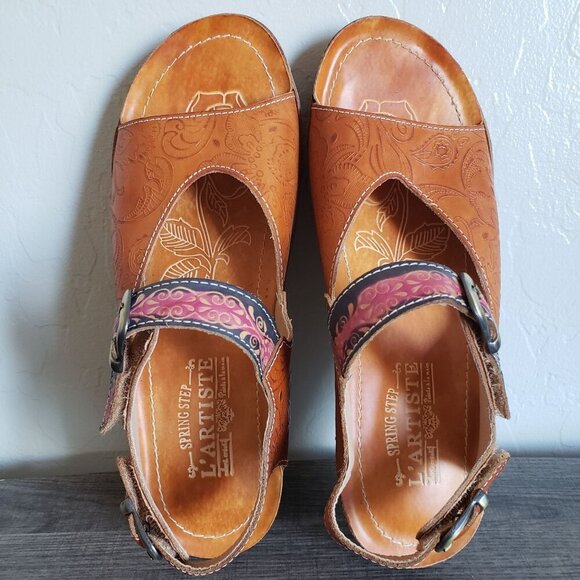 L'Artiste by Spring Step Teddy Tooled Leather Wedge Sandals Brown Size Women's 9 - Picture 7 of 11